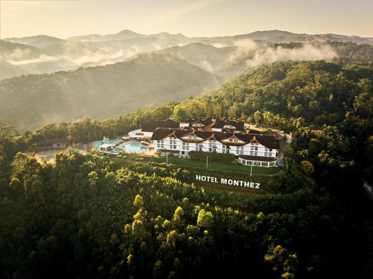 Monthez Hotel & Eventos Brusque Exterior photo